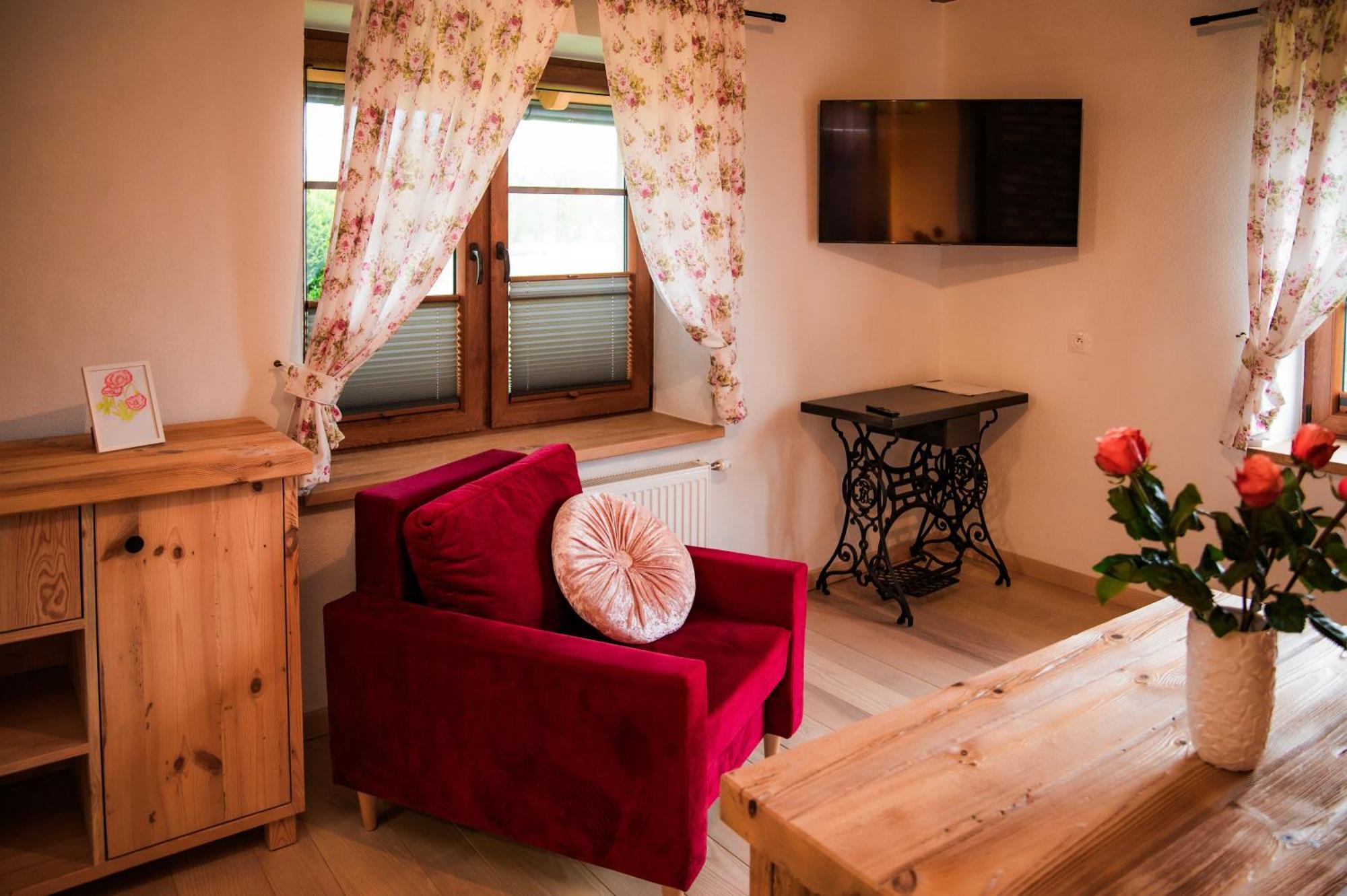 Domek Caloroczny Na Kaszubach Blizniak Lipusz Extérieur photo
